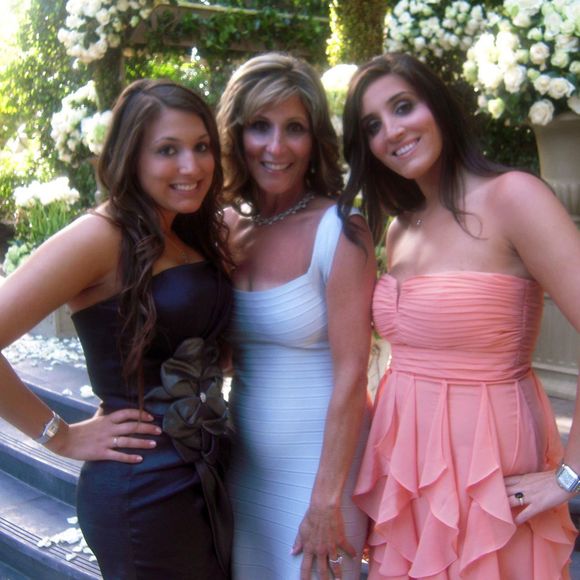 Meet your Posher, Robin - Picture 1 of 2